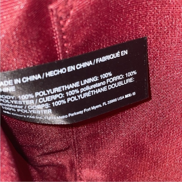 NWT White House Black Market Large Floral Studded Clutch - Picture 15 of 16